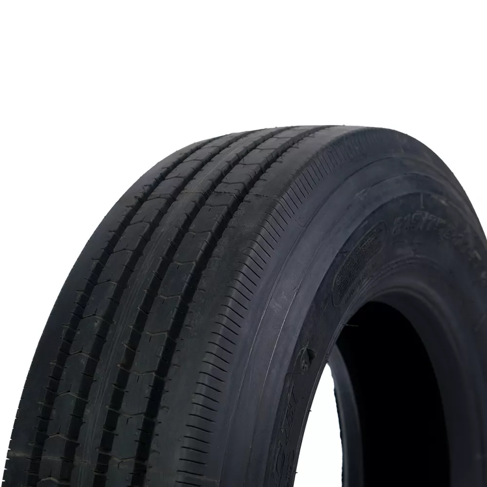 Грузовая шина 215/75 R17,5 Long March LM-216 16PR в Артемовском